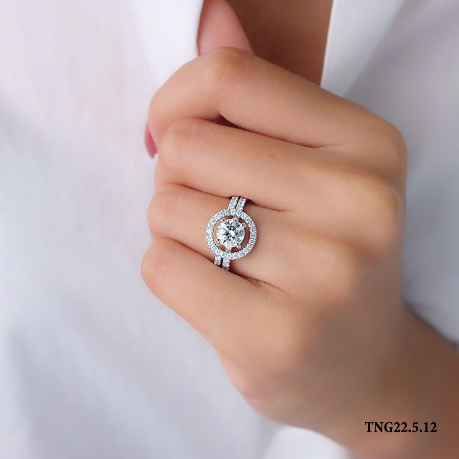 Mẫu nhẫn phù hợp với cô nàng công sở