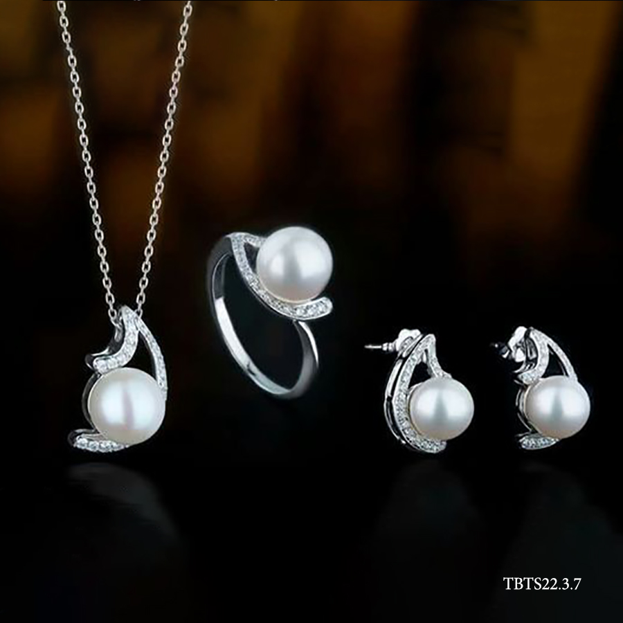 Tip chọn trang sức ngọc trai cho quý cô văn phòng - Ảnh 7
