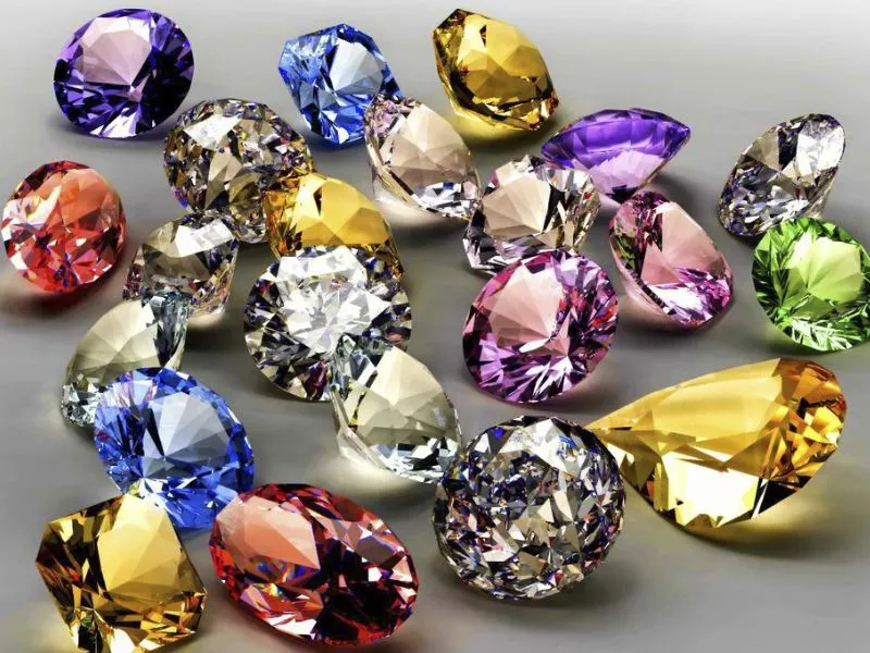 Kim Cương, Đá Quý Màu: Phân Loại và Định Giá