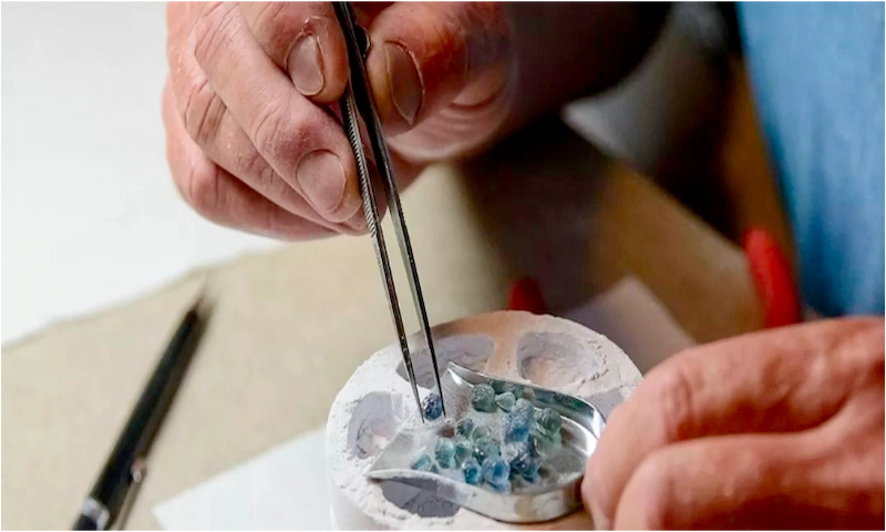 Xử lý nhiệt đá quý