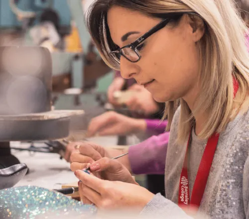 Quản Lý Nhân Công Kim Hoàn: Xây Dựng Bảng Lương Khoán