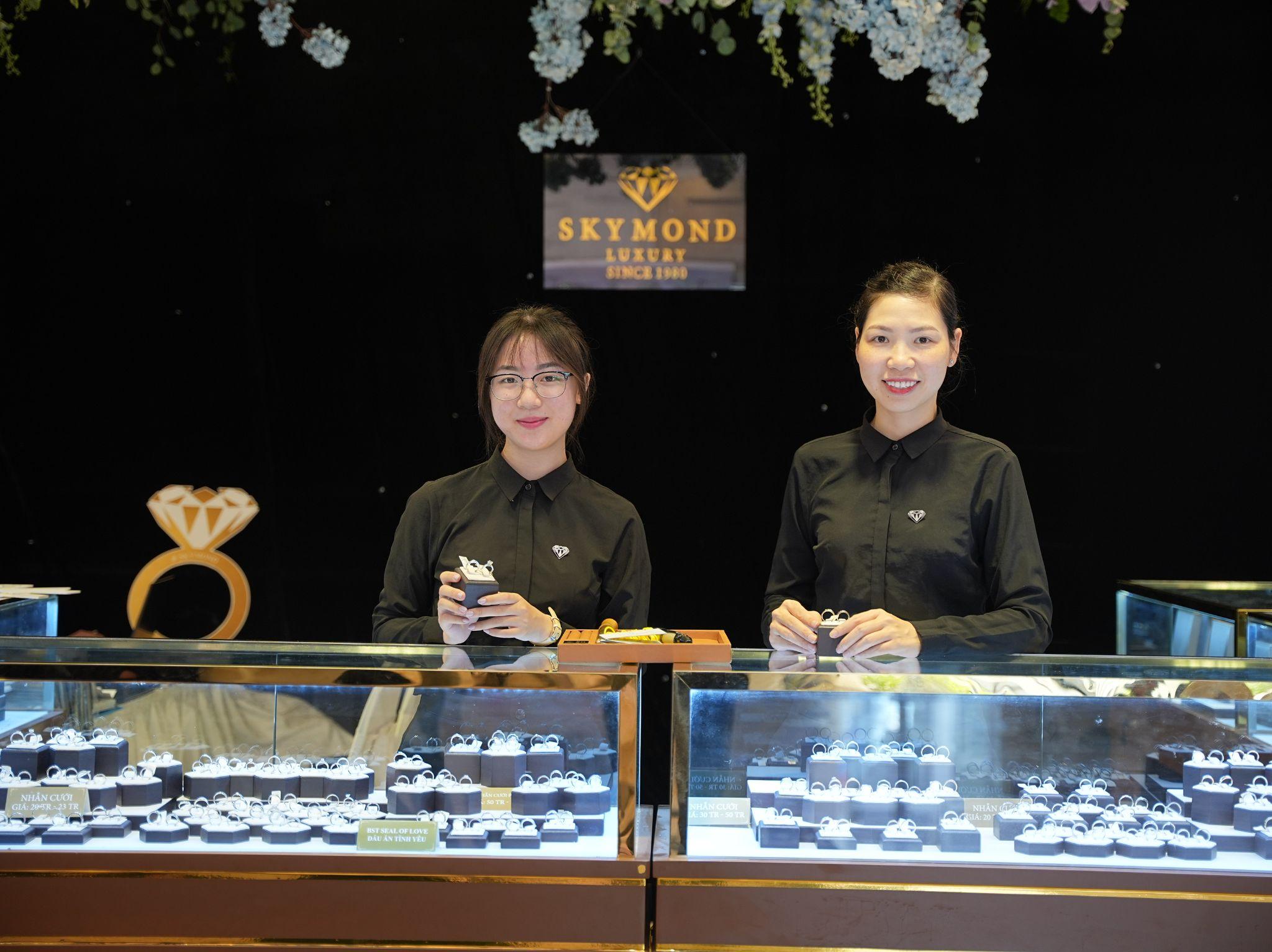 Tầm Nhìn Kim Cương: Phát Triển Sánh Ngang Thương Hiệu Quốc Tế Của Skymond  Luxury