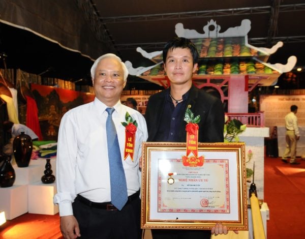 Vinh danh nghệ nhân ưu tú trong lĩnh vực kim hoàn - Hoàng Gia Pearl