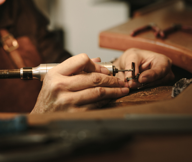 Đánh Bóng Trang Sức