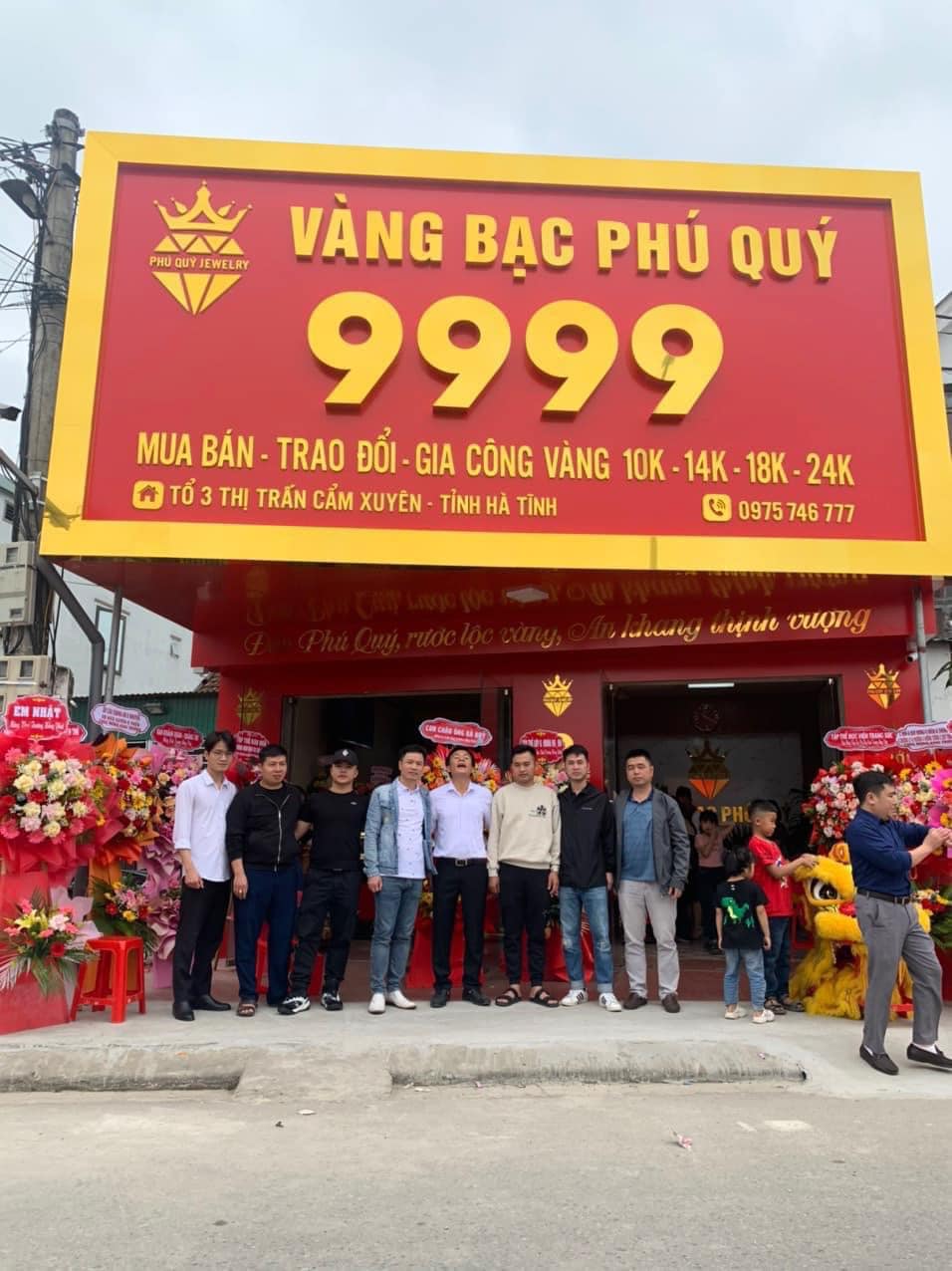 mở hiệu vàng