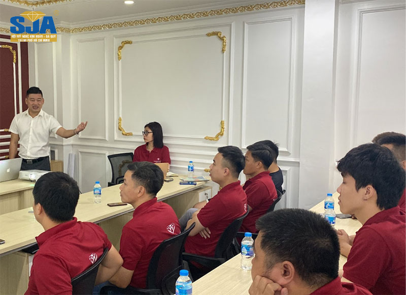 Các trung tâm dạy thiết kế trang sức hàng đầu tại Việt Nam